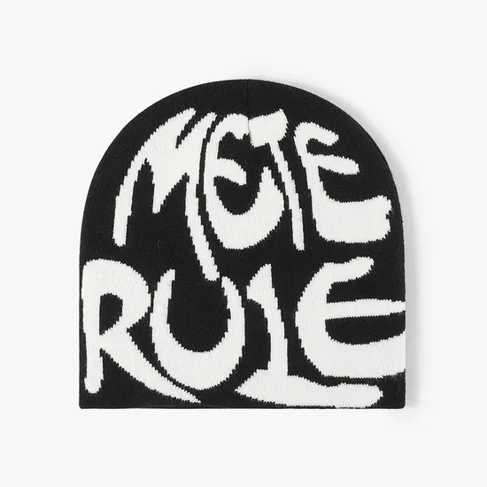 Winter-Strickmütze doppelt